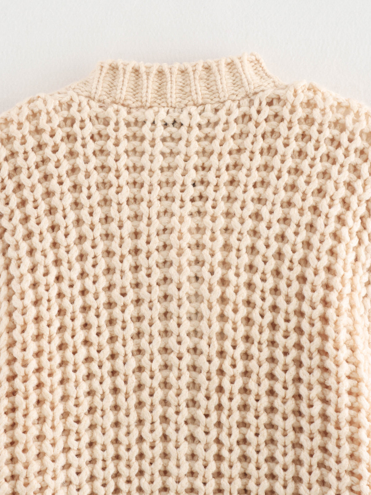 Gilet à col rond et manches longues "Dany" – Confort Classique et Élégance Moderne