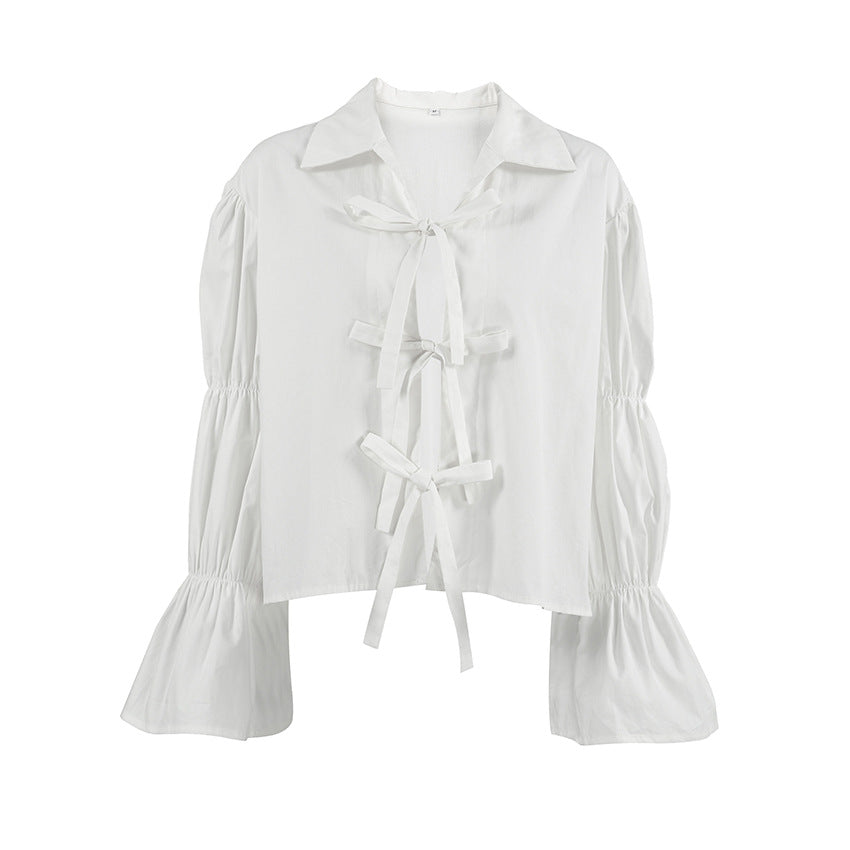 Chemise blanche à liens et manches froncées – Élégance & Féminité